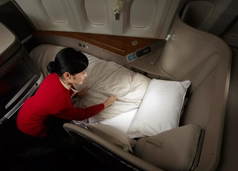 Flight cabin