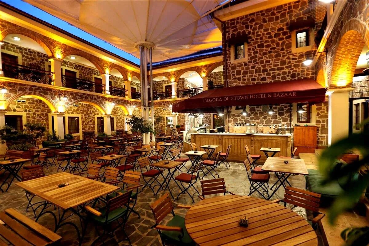 Old town hotel. Izmir Турция old Town. L'agora. The Bazaar Hotel. Bazaar Hotel Georgia.