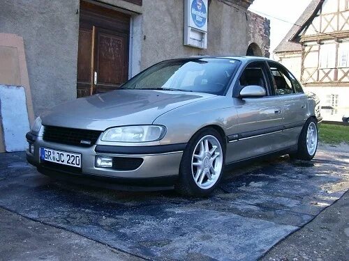 Opel Omega b r18. Opel Omega b Steinmetz. Опель Омега r18. Steinmetz r18 Opel Omega b.