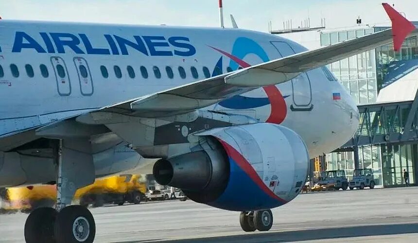 Посадка в уральских авиалиниях. Ural airlines самолеты. уральские авиалинии кольцово. уральские авиалинии борт. уральские авиалинии а320 посадка.