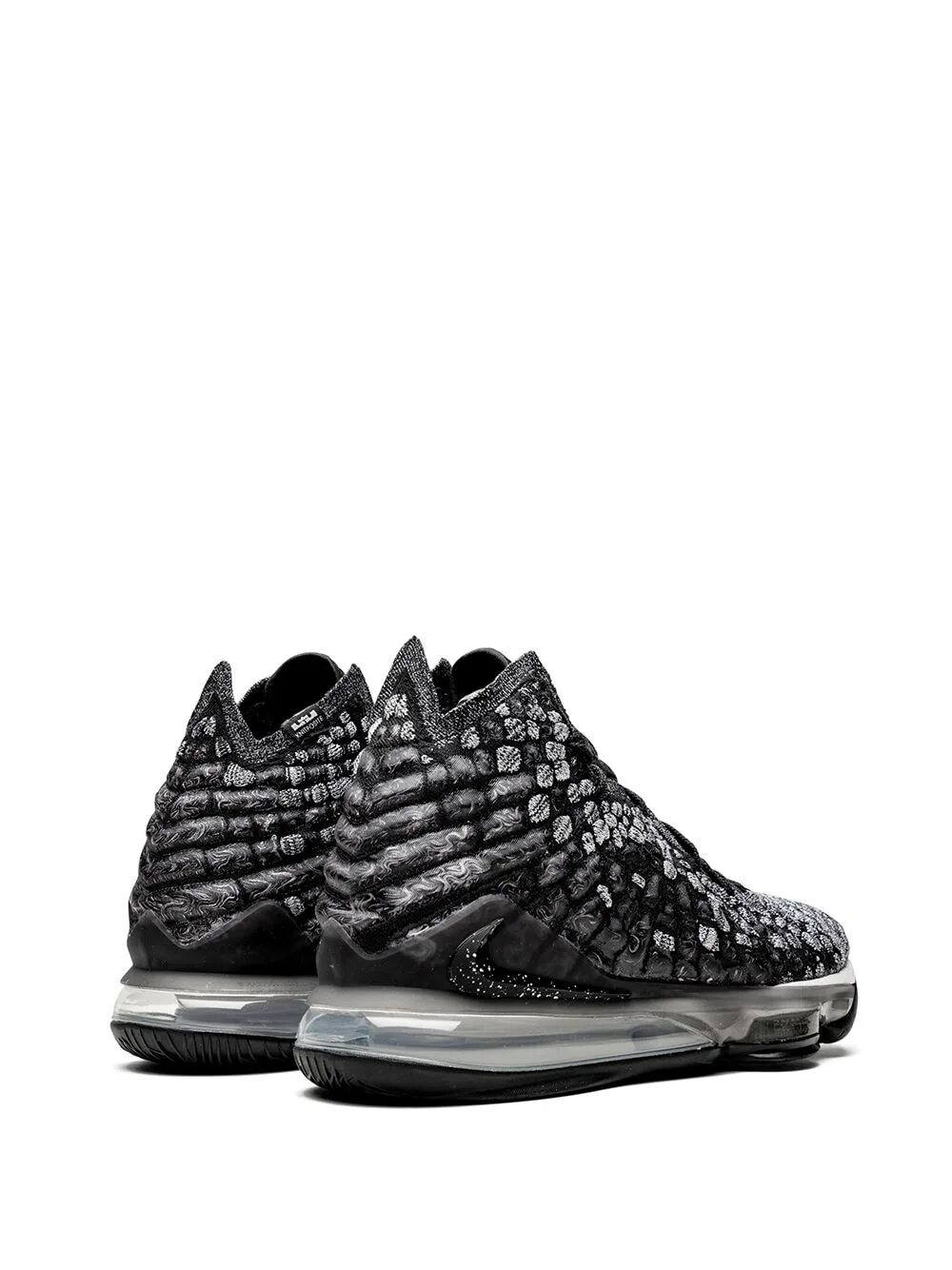 Найк леброн 17 лоу. Nike lebron 17 all star. Nike 17. Кроссовки для баскетбола найк леброн. Nike 17.