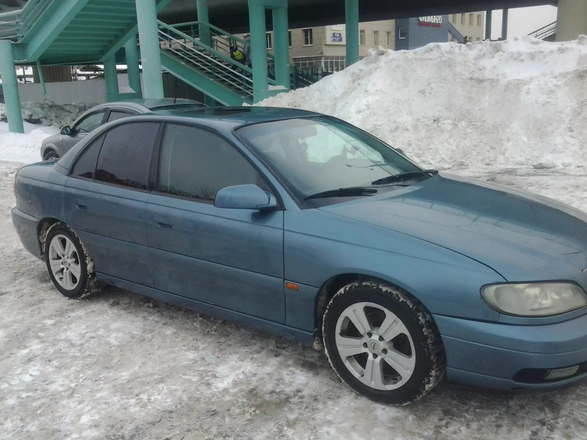 Opel omega b 2003. омега б в серый цвет. Opel omega b 2. опель омега авито. бежевая краска опель омега а.