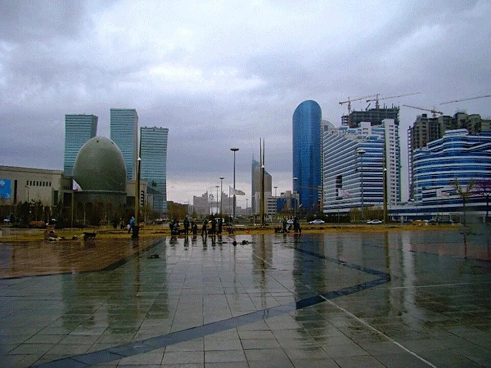 Астана дождь. Дождливая Астана. Астана климат. Астана в апреле. Время в астане щас