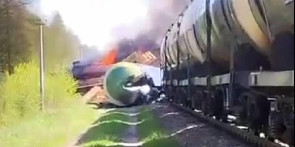 Диверсия брянской. Грузовой поезд. Диверсия в брянской области на железной дороге. Подрыв железной дороги в брянской области. Диверсия брянской.