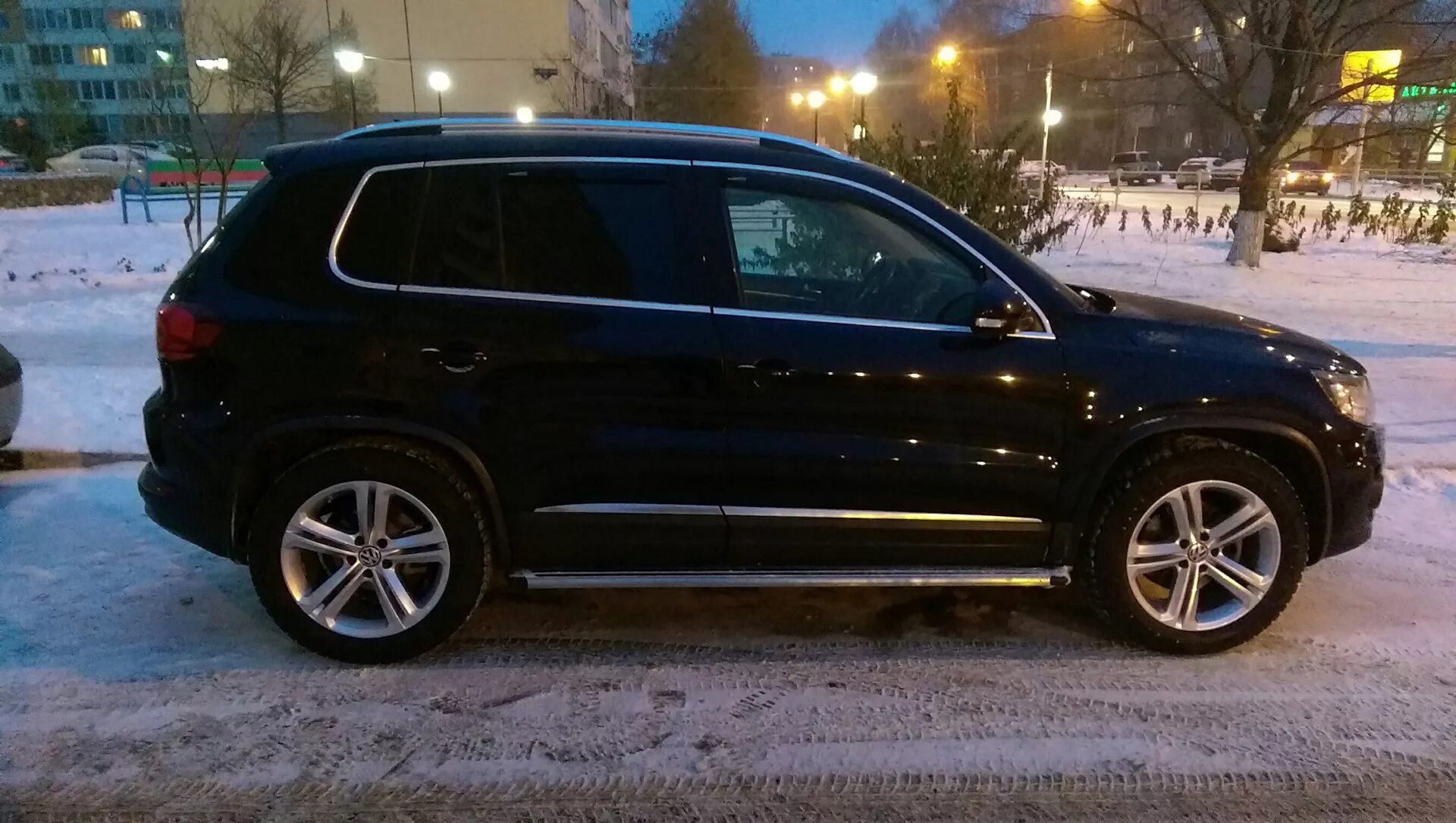 Mallory Tiguan 225/55 r18. 235/55/19 Tiguan. 245 45 19 Тигуан. 235/50/18 Тигуан.