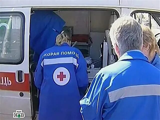 Дежурный врач в скорой помощи
