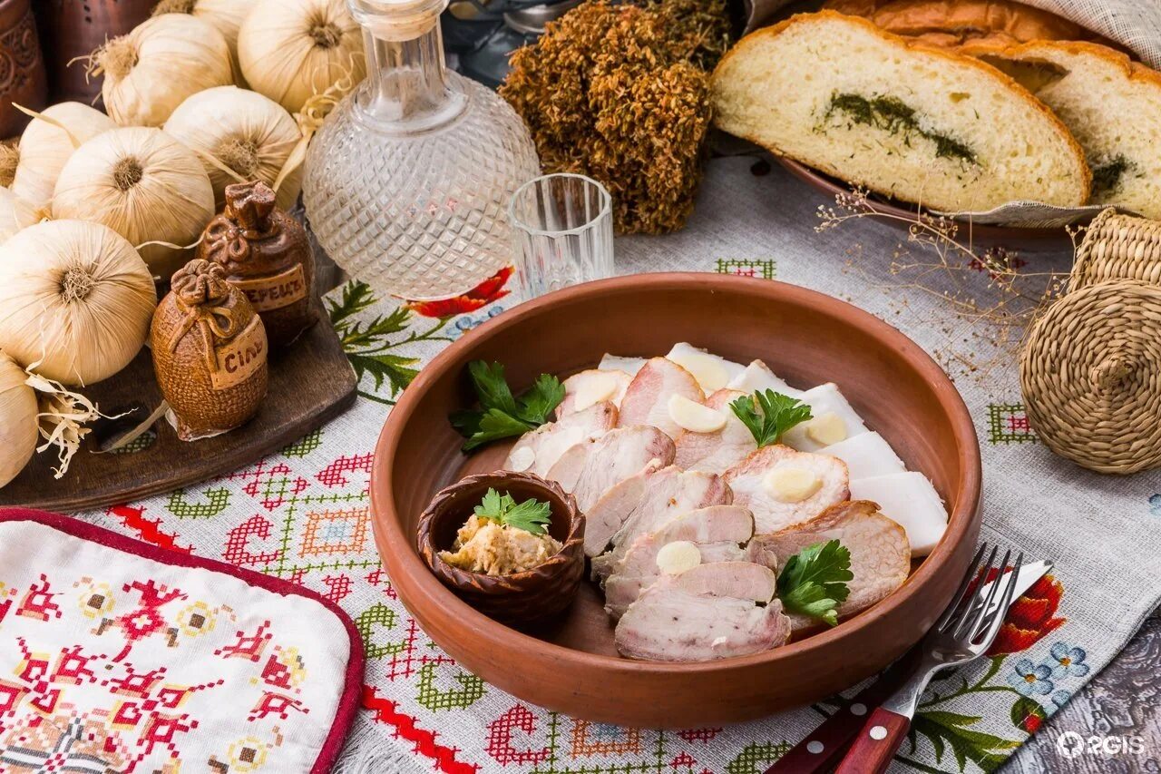 Украинская национальная кухня. Корчма Гопак. Корчма Гопак Ульяновск. Украинская кухня. Русская кухня.