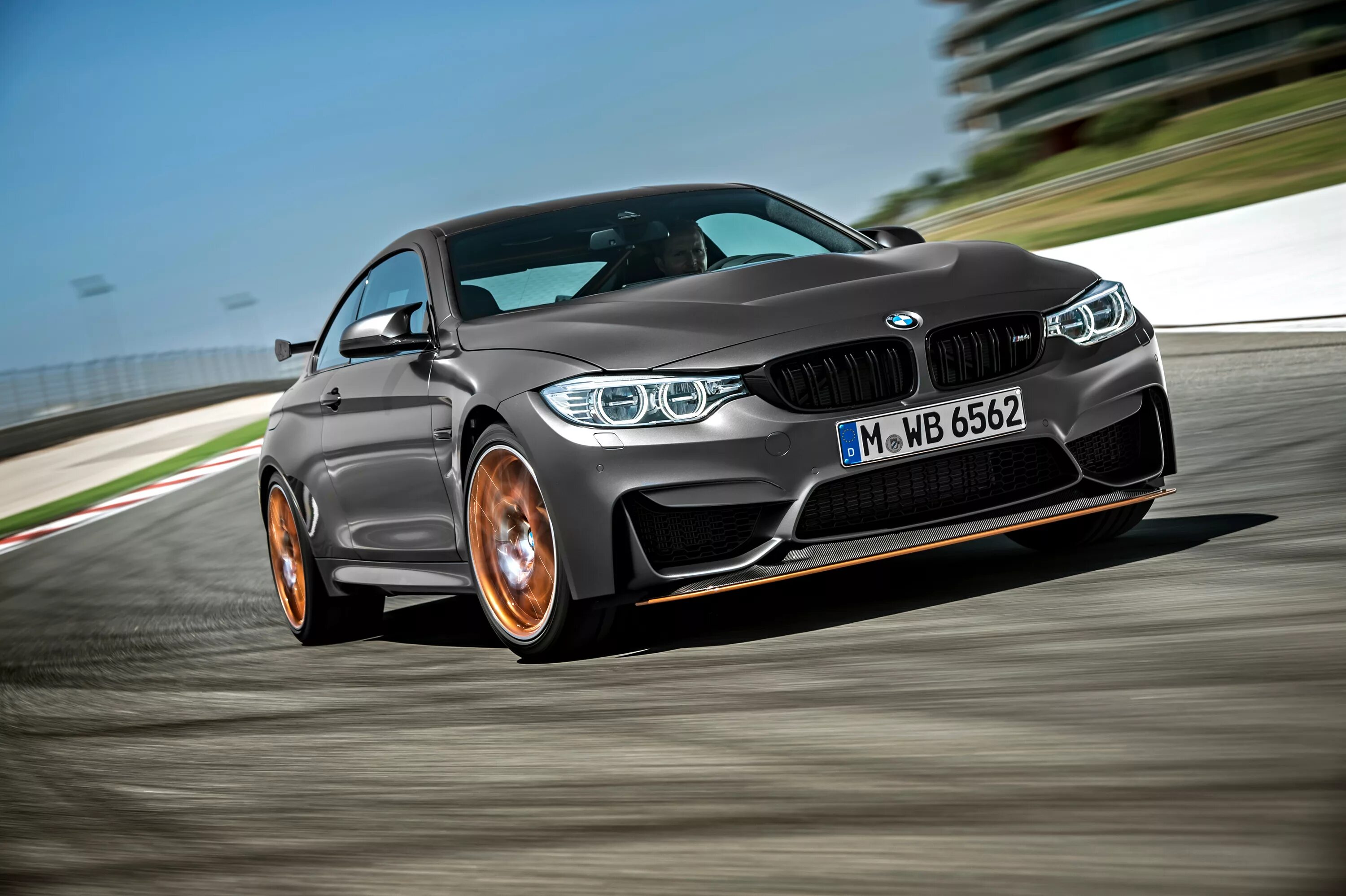 Вмв машина. BMW m4 GTS. BMW m4 f82 GTS. 2016 BMW m4 GTS. БМВ м4 2015.