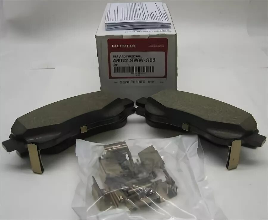 Колодки honda hr v. Тормозные колодки хонда интегра. Тормозные колодки хонда срв 3. 4. Пружинка передних колодок honda crv.