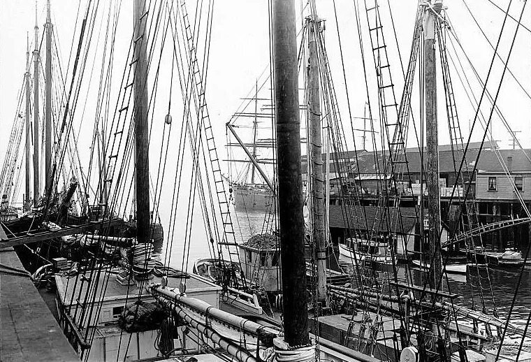 Chronos the floating prison ship. Карцер на корабле 17 века. тюремное судно типа ликтор. prison ship. корабль-тюрьма типа «килтирин».