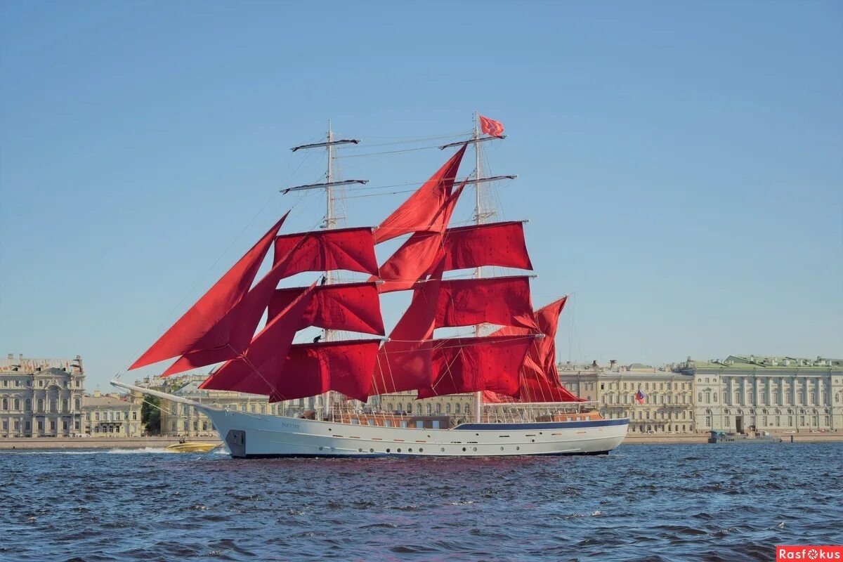 Бригантина Санкт-Петербург Алые паруса. Бригантина Россия Алые паруса. Бриг Херсонес Алые паруса. Корабли Бригантина Алые паруса.