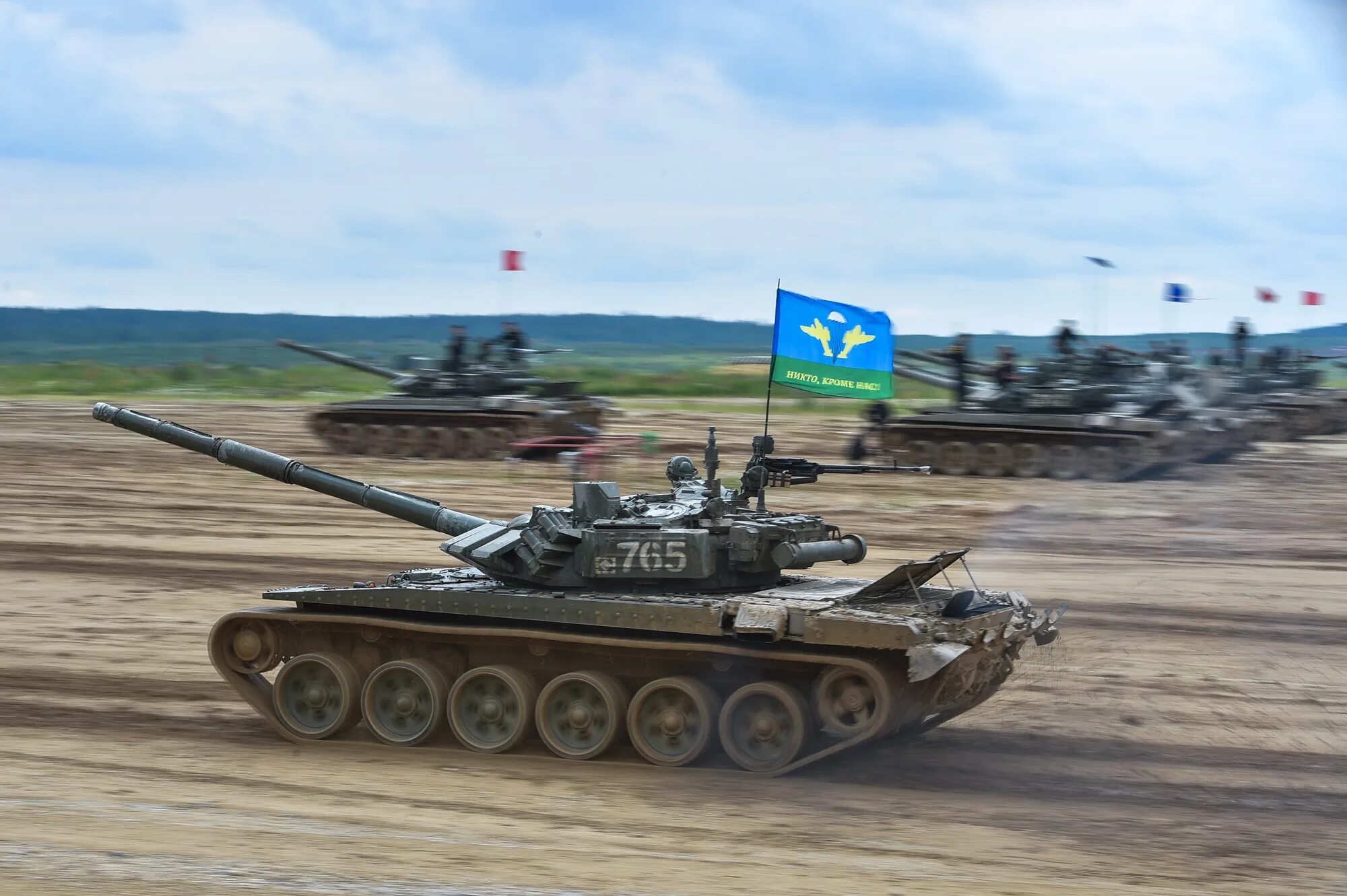 Танковый биатлон т-72б. Т72 Алабино. Т-72б3. Т-72 танковый биатлон. Десантно танковый