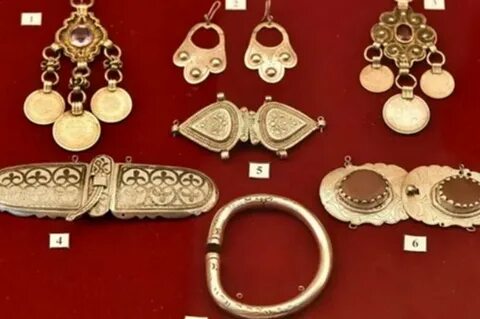 Эми Скайдың порносы араласты.