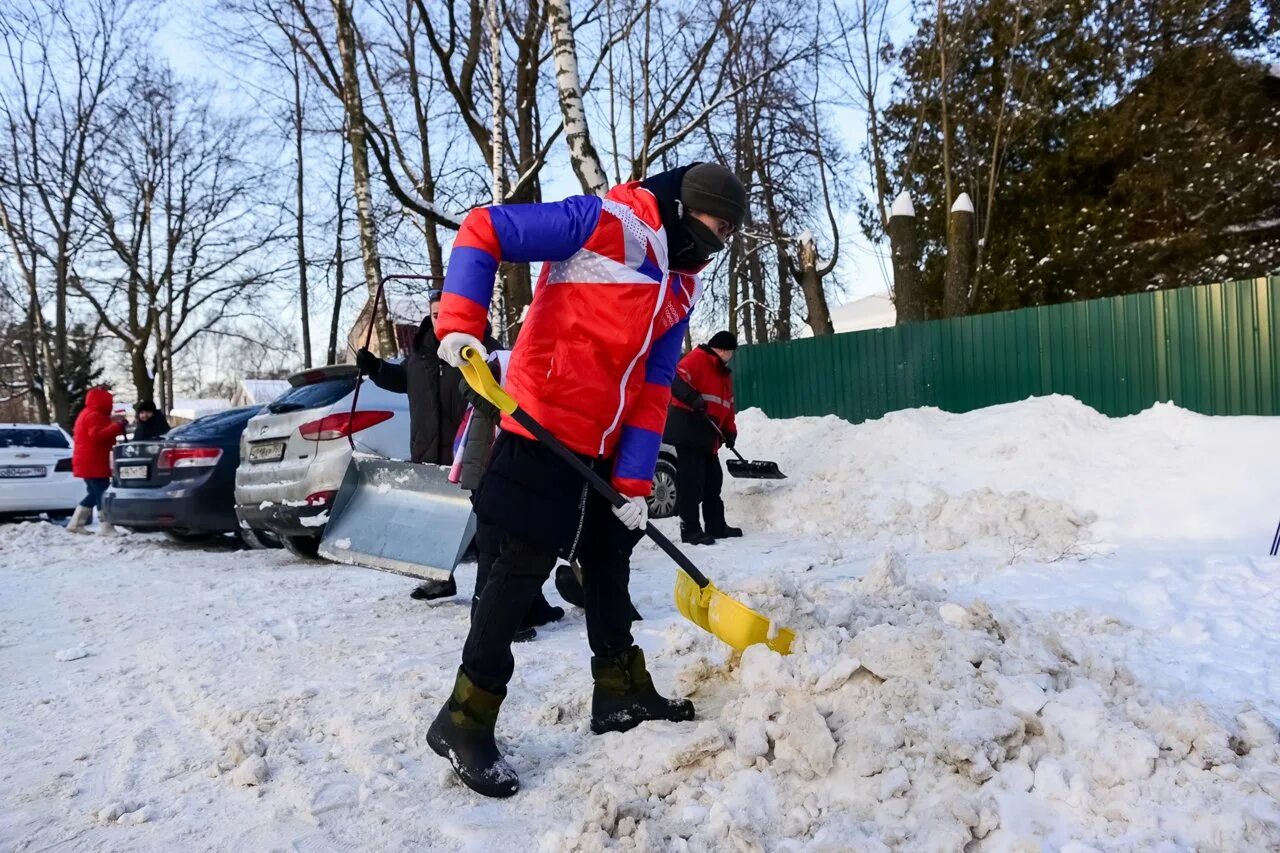 Обстановка в подмосковье сейчас. 310 псч мособлпожспас. Снег ночью. Акция чистый берег. Обстановка в подмосковье сейчас.