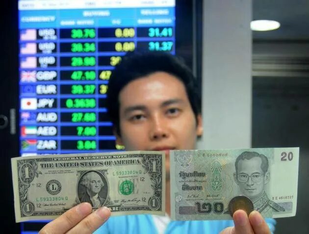 Евро или доллар в тайланде. Тайские купюры. Валюта Тайланда. Деньги Тайланда. Денежная валюта Тайланда.