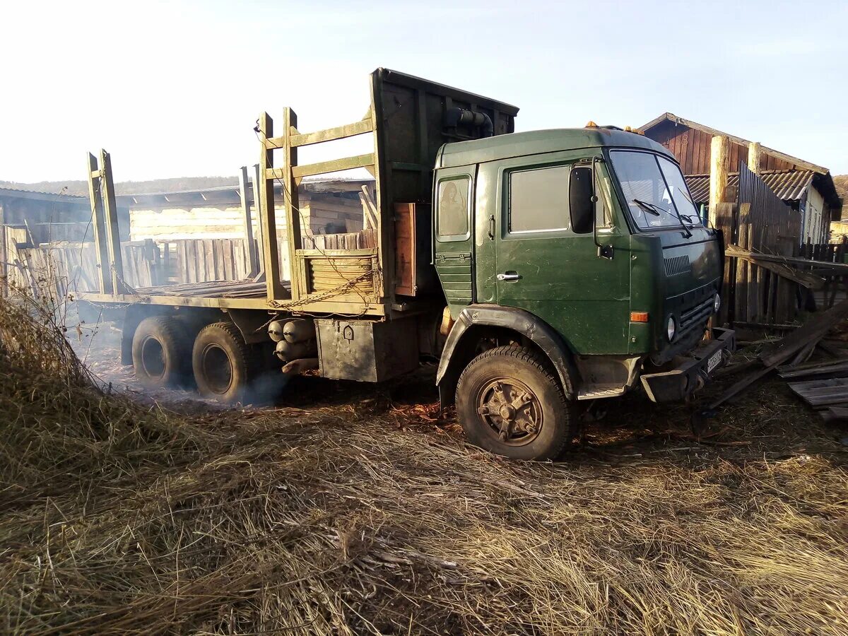 Камаз 5321 бортовой. Томск дром 95 г камаз 53212. Камаз 53212 лесовоз. Томск дром 95 г камаз 53212. Камаз 5320 53212 с хранения.