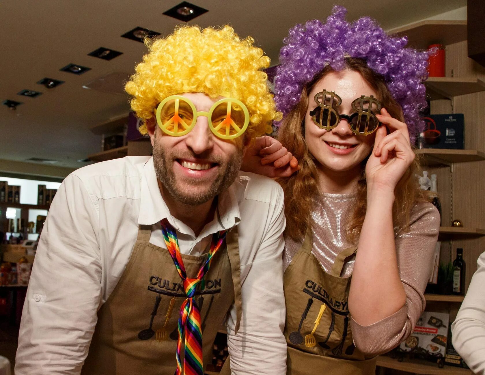 крутая вечеринка фото. тематические вечеринки для взрослых. крутая вечеринка. грандиозная вечеринка. веселая вечеринка.