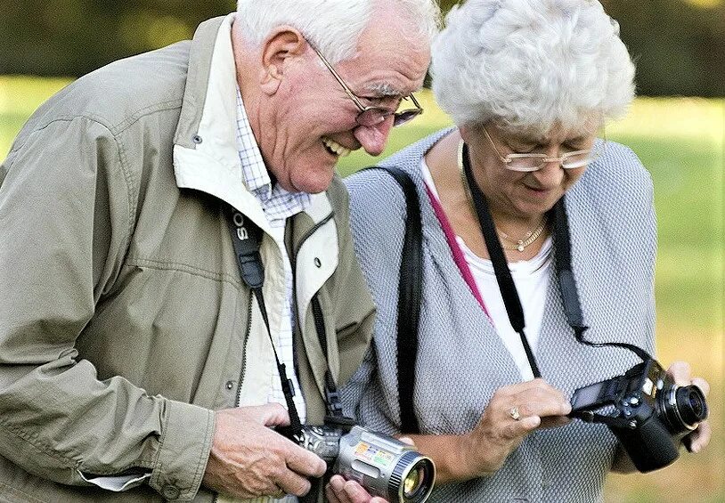 П пенсионера. Пожилые люди в Германии. Пенсионеры в Германии. Пожилой немец. Европейские пожилые люди.