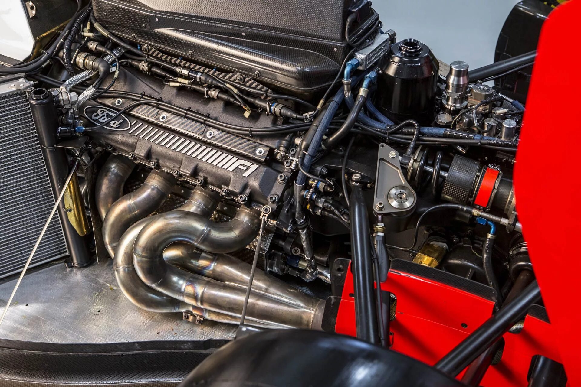 Of the engine there is. Двигатель mclaren senna. макларен 1993. honda v10 f1 engine. mclaren honda mp44 engine.