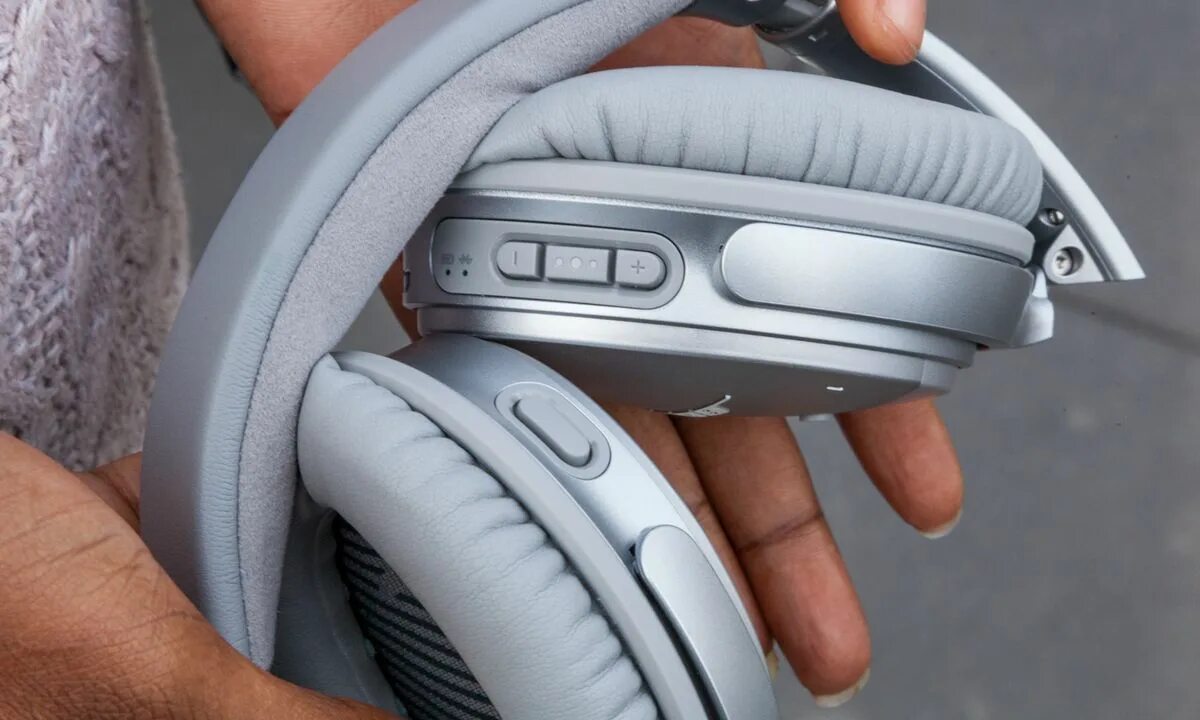 Bose quietcomfort цена. Bose qc35. Bose QUIETCOMFORT 35. Bose qc35 II. Bose QUIETCOMFORT 45.