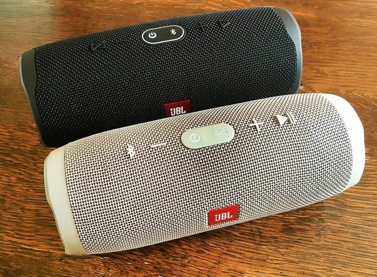 Jbl all in one 2. Jbl charge sound engineered for sport. Беспроводная акустика charge. 0 комплектность. Jbl charge e5.