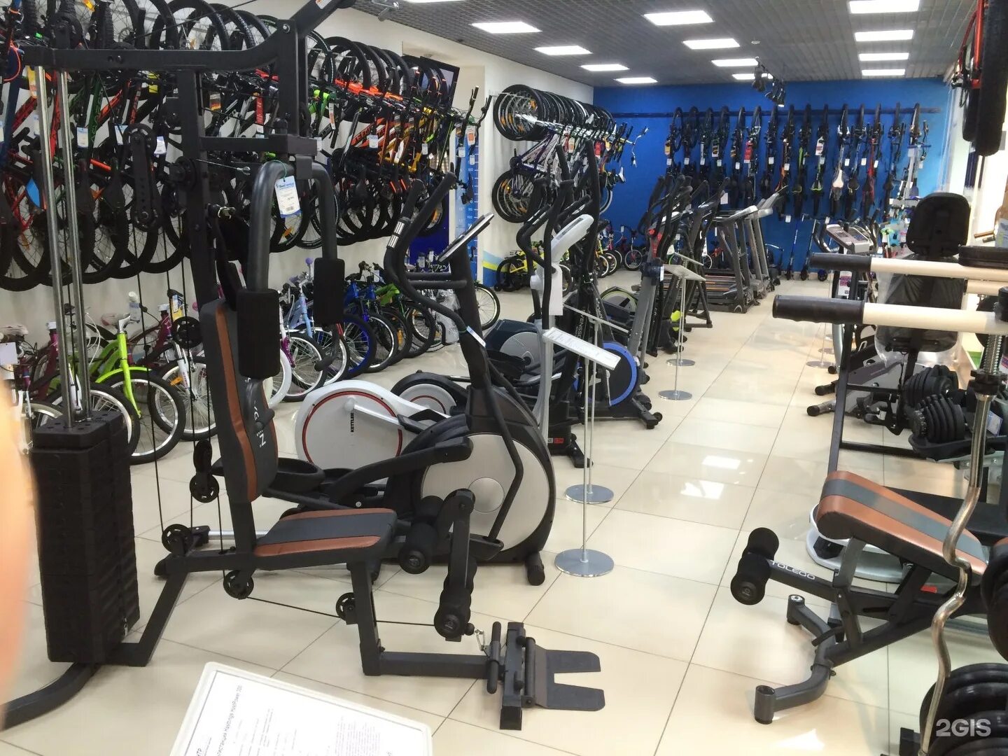 магазины с мужскими костюмами спб. спорттовары воронеж. спортивные магазины воронеж. спортивный магазин в воронеже. магазин спорттоваров.