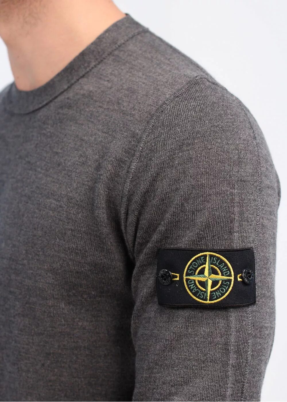 Знак stone. Стоник Исланд. Стоник одежда Stone Island. Звезда стон Исланд. Stone Island 5851.