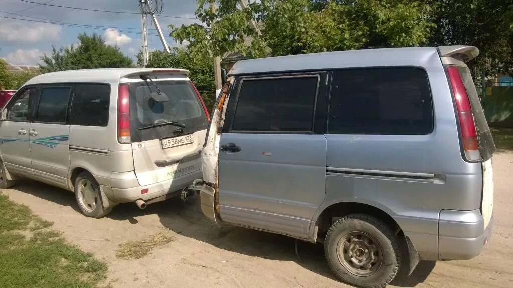 Таун айс красноярск. Toyota Town Ace Noah 2005. Тойота Town Ace Noah. Тойота Таун Эйс Ноах. Toyota Lite Ace Noah.