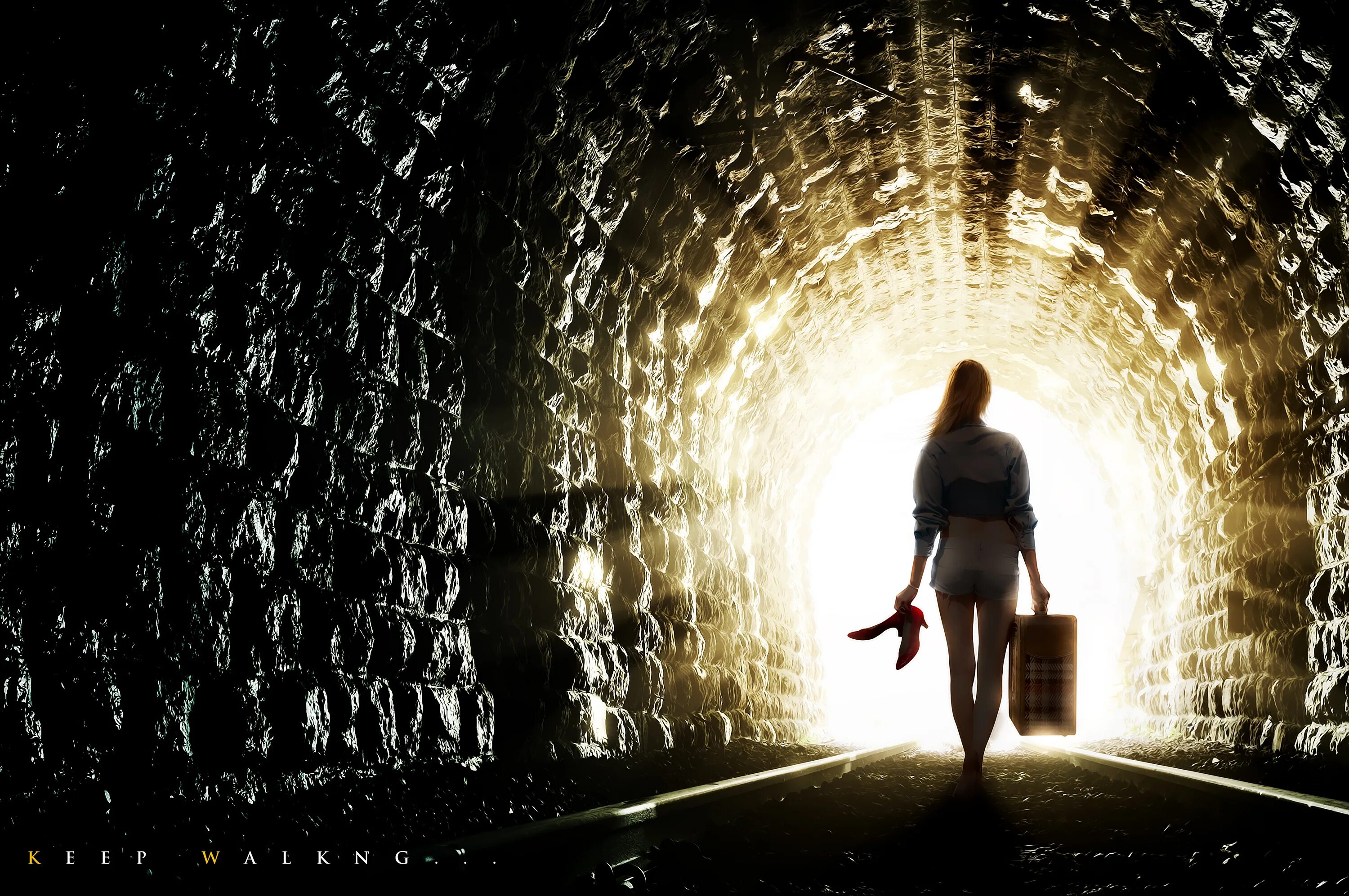 Девушки конец света. Свет в конце тоннеля. Свет в тоннеле. Свет в конце тоннеля и девушка. Фотосессия девушка в туннеле.
