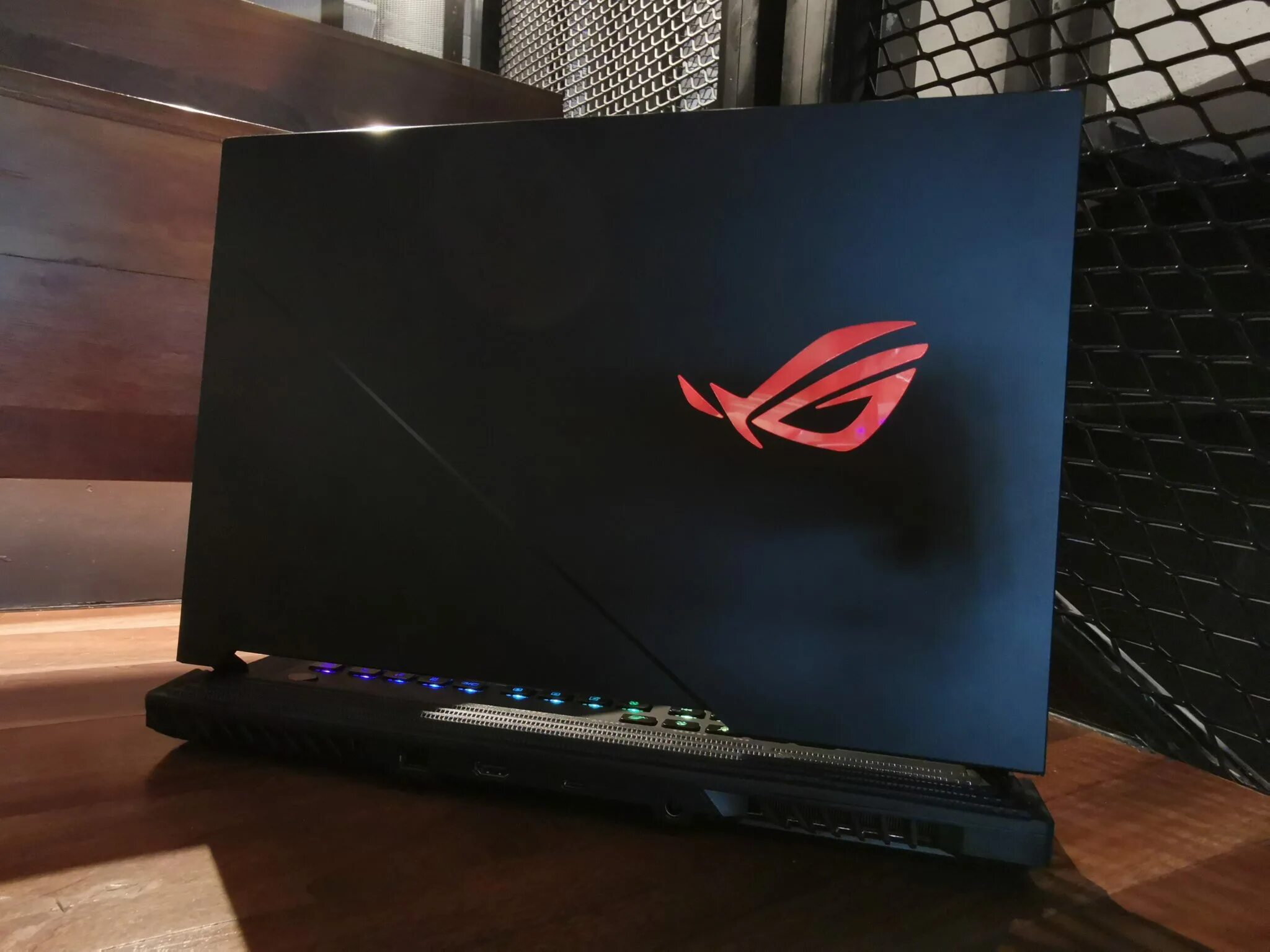 Asus rog scar 17. ноутбук asus rog strix scar 17. Asus rog strix scar 17 g733. Asus rog scar g17. асус рог скар.