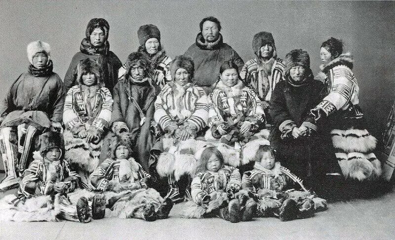 Ненцы в сибири 17 века. Самоеды ненцы. Селькупы остяки самоеды. Ненцы 17 век. Народы сибири ненцы в 17 веке.