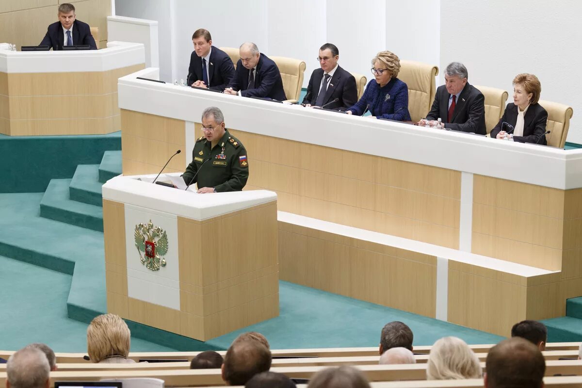 Выступления министр. Заседание министерства обороны. собрание министерства обороны. заседание коллегии мо рф. заседание министр обороны россии.