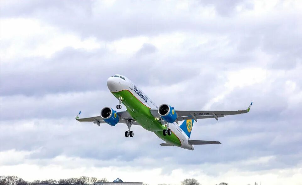 Уз аир. A320neo Uzbekistan Airways. Airbus a320 Uzbekistan Airways. Airbus a321 Neo Uzbekistan Airways. Узбекистан авиакомпания хаво йуллари.