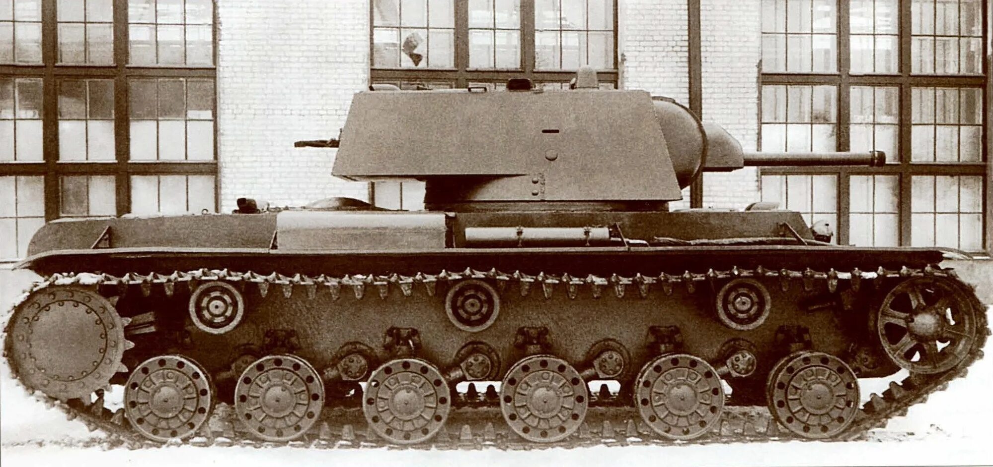 1 к 1940 г. Танк кв-1 с пушкой л-11. Кв 1 обр 1939. Кв -1 танк 1939 года. Кв 1 л11.