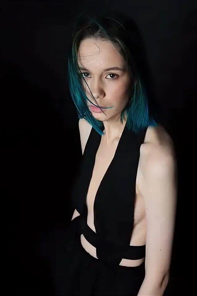 Сине-черное платье. Алиса черный или синий. Алиса черный или синий. Алиса черный или синий. Сине золотое платье оригинал.