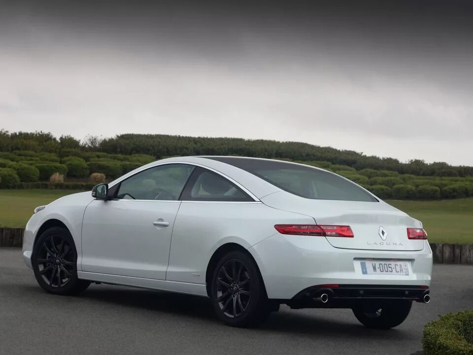 Renault laguna купе фото - SlavShina.ru