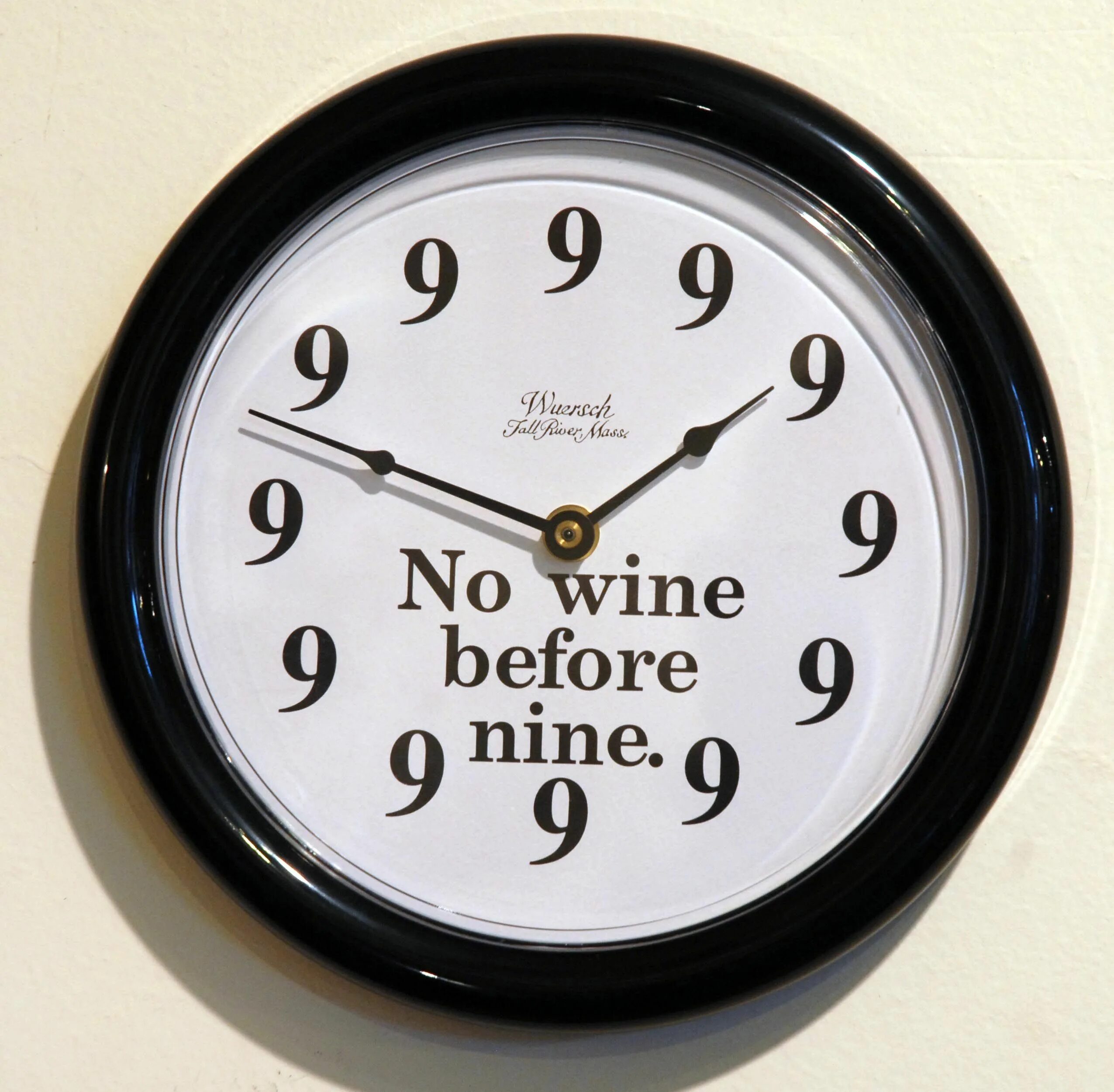 H o clock. Прикольные часы. o clock часы. часы 5 часов. five o&#039;clock часы.