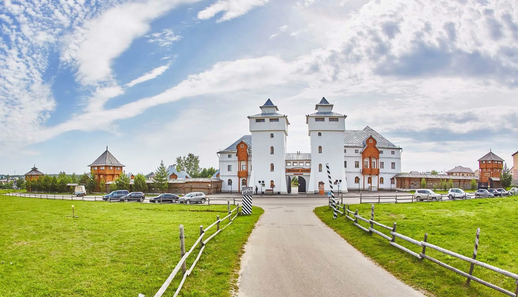 Дивеевская слобода гостиничный комплекс. Дивеево отель дивеевская слобода. «дивеевская слобода 4*» девеево. Дивеевская слобода отзывы. Дивеевская слобода дивеево.