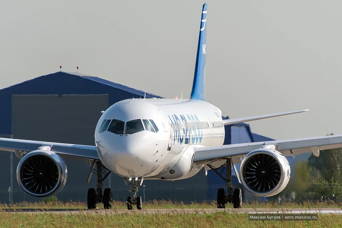Самолет мс 21 полет. Мс21 самолет. мс-21. мс-21 300 пассажирский. мс-21 пассажирский самолёт.