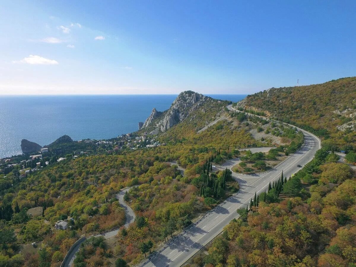 Республика крым, ялта, ул. Симеиз-евпатория-севастополь. Большой атлеш тарханкут. Крепость фуна алушта. Крымская крепость генуя.