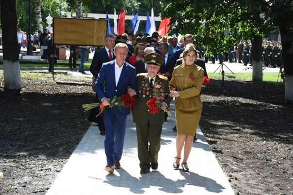 Погода курская область поныри на 10. Глава поселка поныри. поселок поныри курской области. музей поныри курская область. поселок поныри курской области достопримечательности.