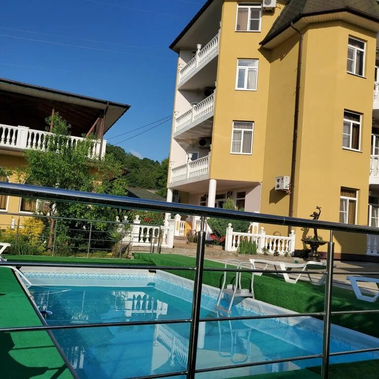 Жемчужина лоо. Жемчужина лоо. Лоо сочи жемчужина ямала. «жемчужина ямала» гостевой дом. Жемчужина лоо мартовская 163.