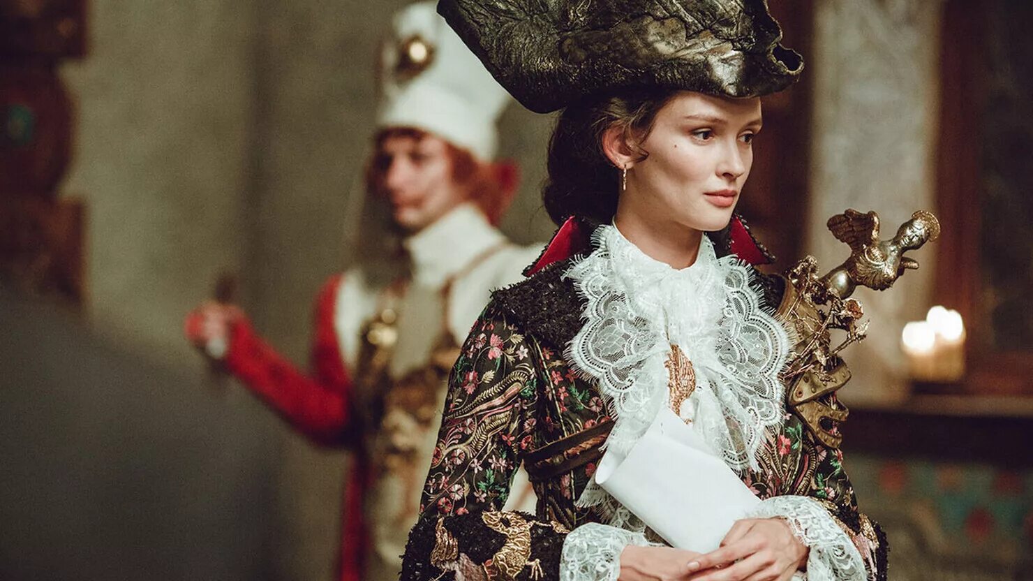 Царь девица актриса. Царь девица актриса. Лариса голубкина сказка о царе салтане. Софья головкина балерина. Русский кокошник начала 20 века.