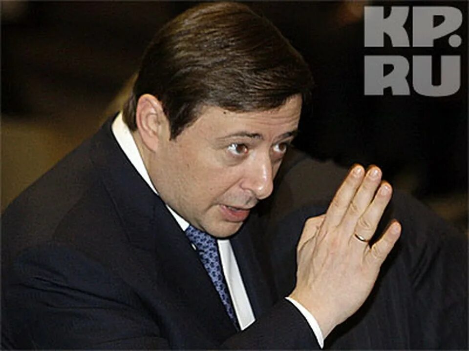 Хлопонин сбежал. Хлопонин 2002. Хлопонин сбежал. Хлопонин 2023. Хлопонин губернатор красноярского края.