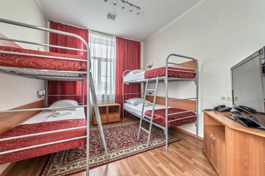 Гостиница экипаж внуково фото. Экипаж сочи бзугу 6. Гостиница экипаж сочи. Гостиница экипаж внуково. Ведомственная гостиница экипаж.