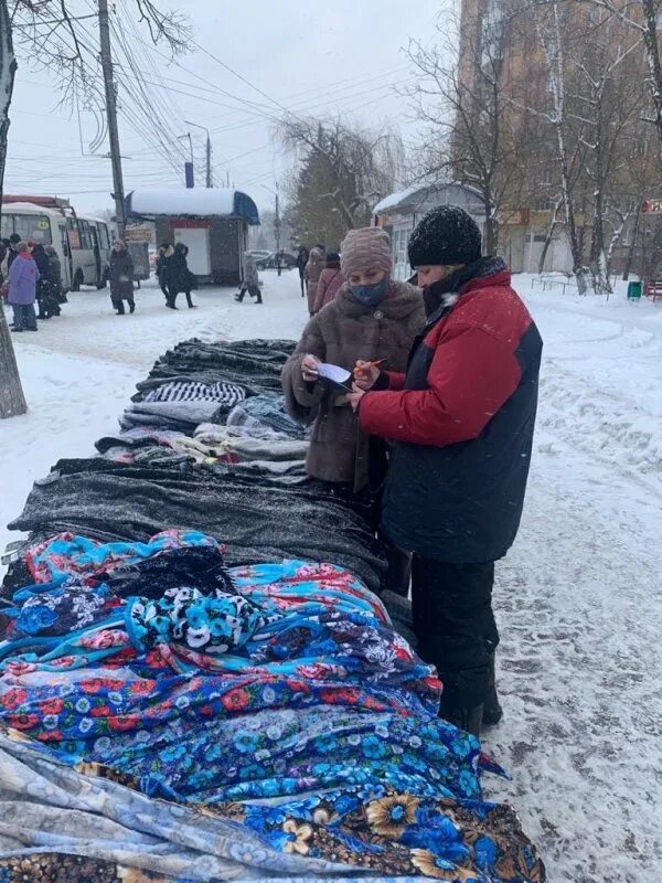 Срочные новости курска сейчас. Торговля в неустановленных местах. Новости Курска. Курск последние новости. Новости Курска сегодня.