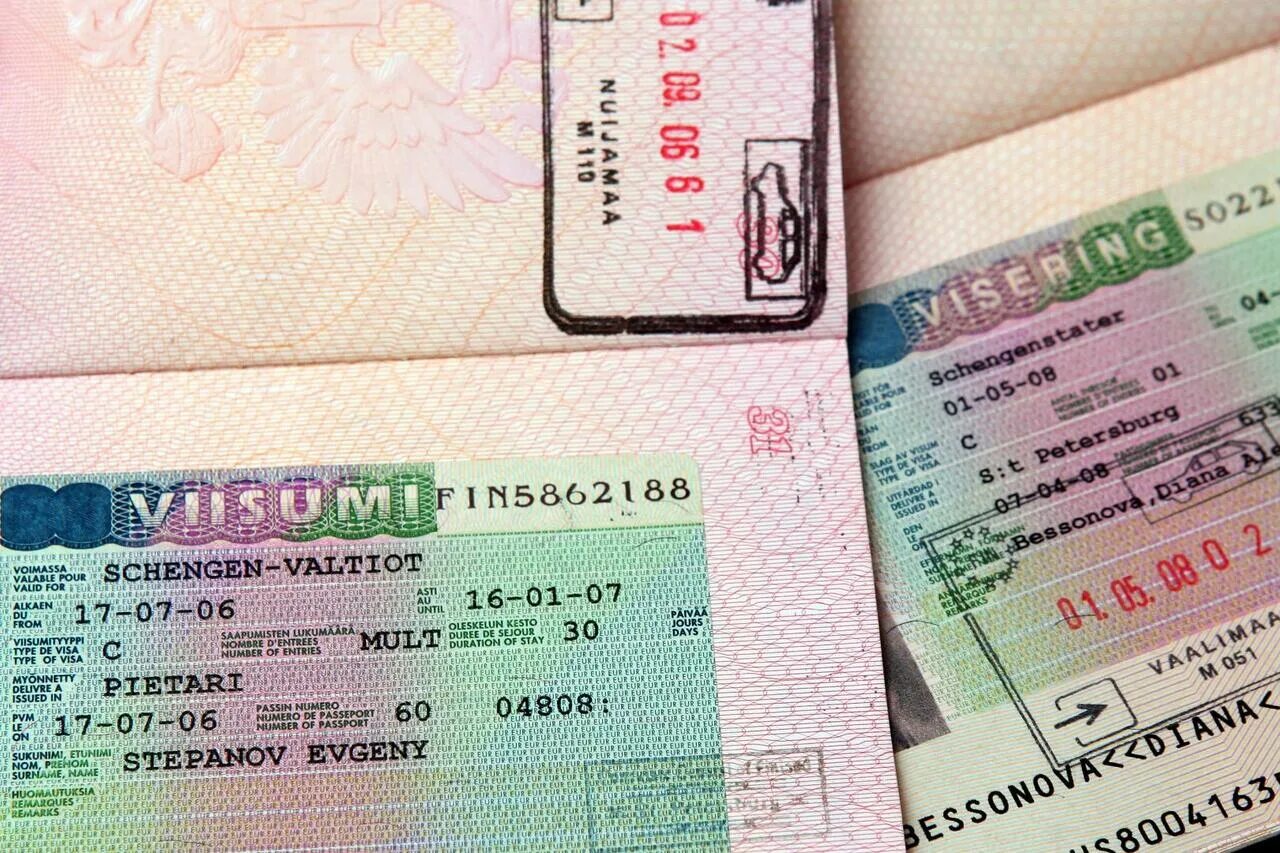 Шенген санкт петербург. Финская виза. Шенгенская виза Финляндия. Финская шенгенская виза. Финская виза шенген.
