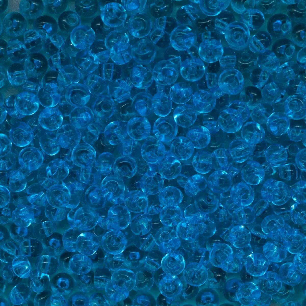 Стакан прозр. Мелкий прозрачный граненыйбиссер. Стекло прозрачность 50%. Прозрачность 50. 58205 бисер чехия.