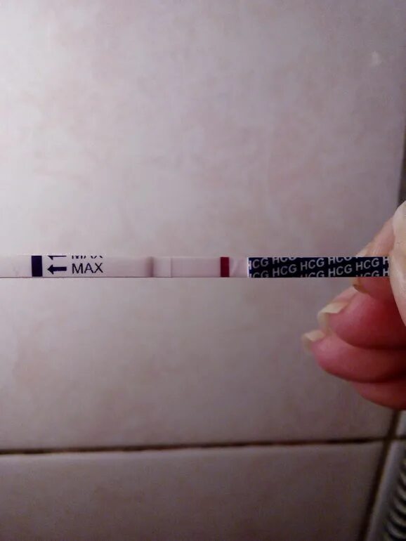 4 недели беременности тянет низ. положительный тест за неделю до месячных. 4 недели беременности тянет низ. беременность 4 недели тянет живот. тест на беременность бона деа.