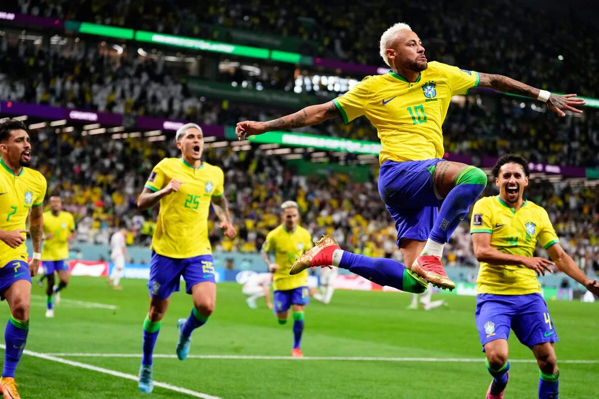 Сборная бразилии чемпионы сколько раз. ЧМ 2014 Германия Бразилия 7:1. Бразилия футбол. Бразильский футбол.